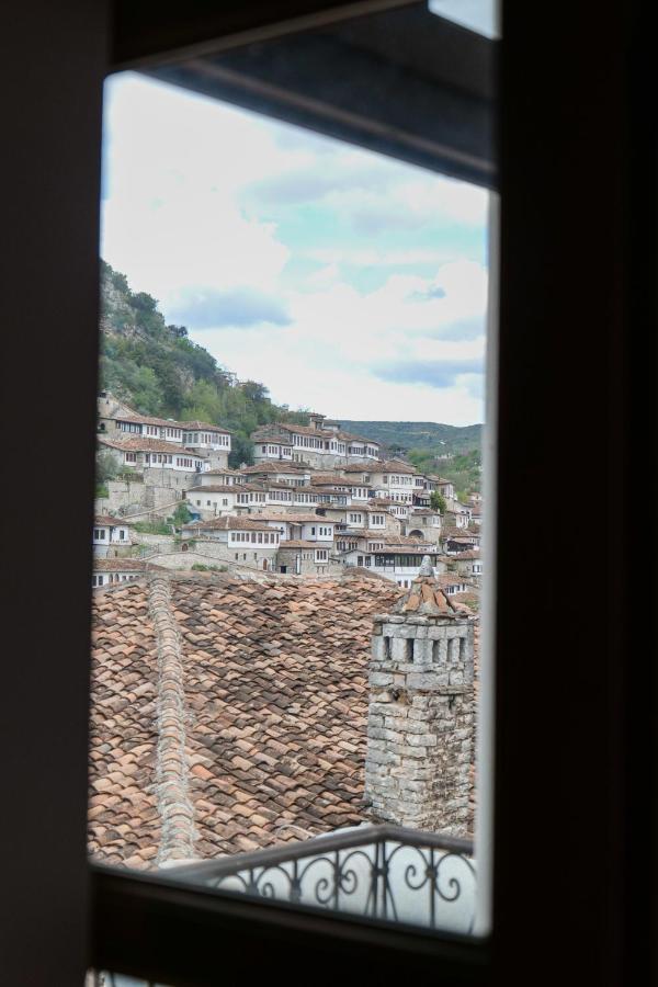 Hotel Gorica - Unesco Quarter Berat Buitenkant foto